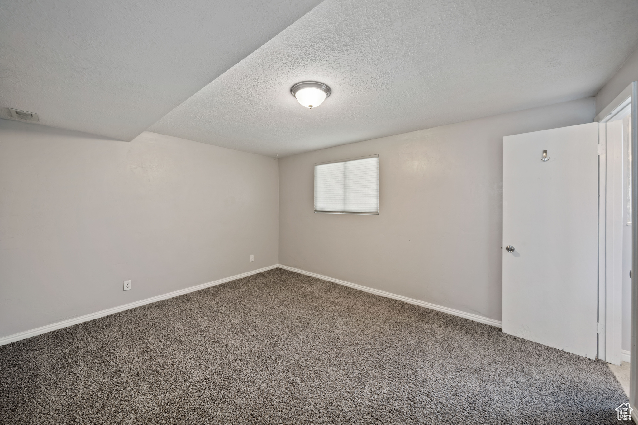 5557 S 2200, Salt Lake City, Utah image 22