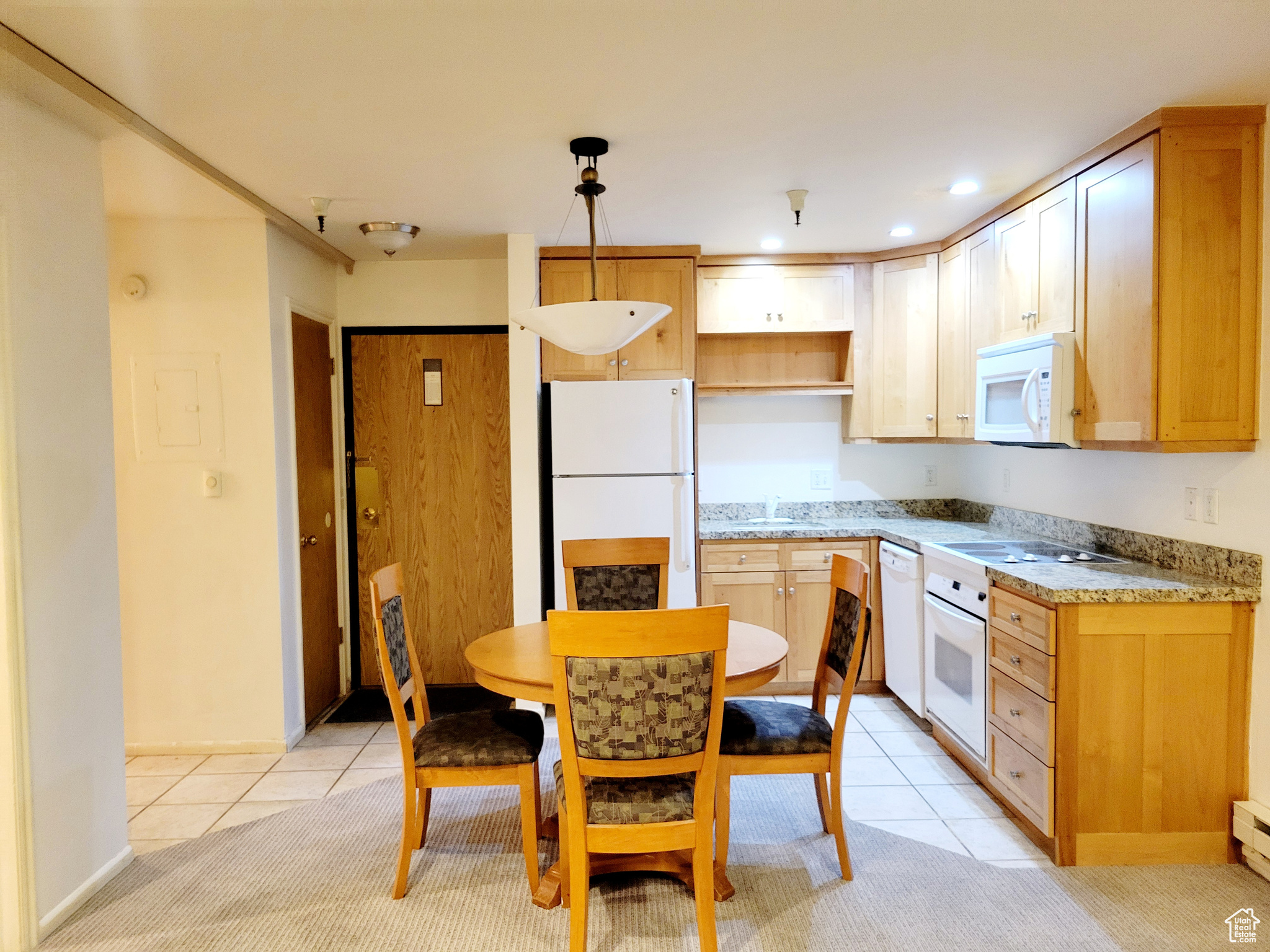 CARRIAGE HOUSE - Residential