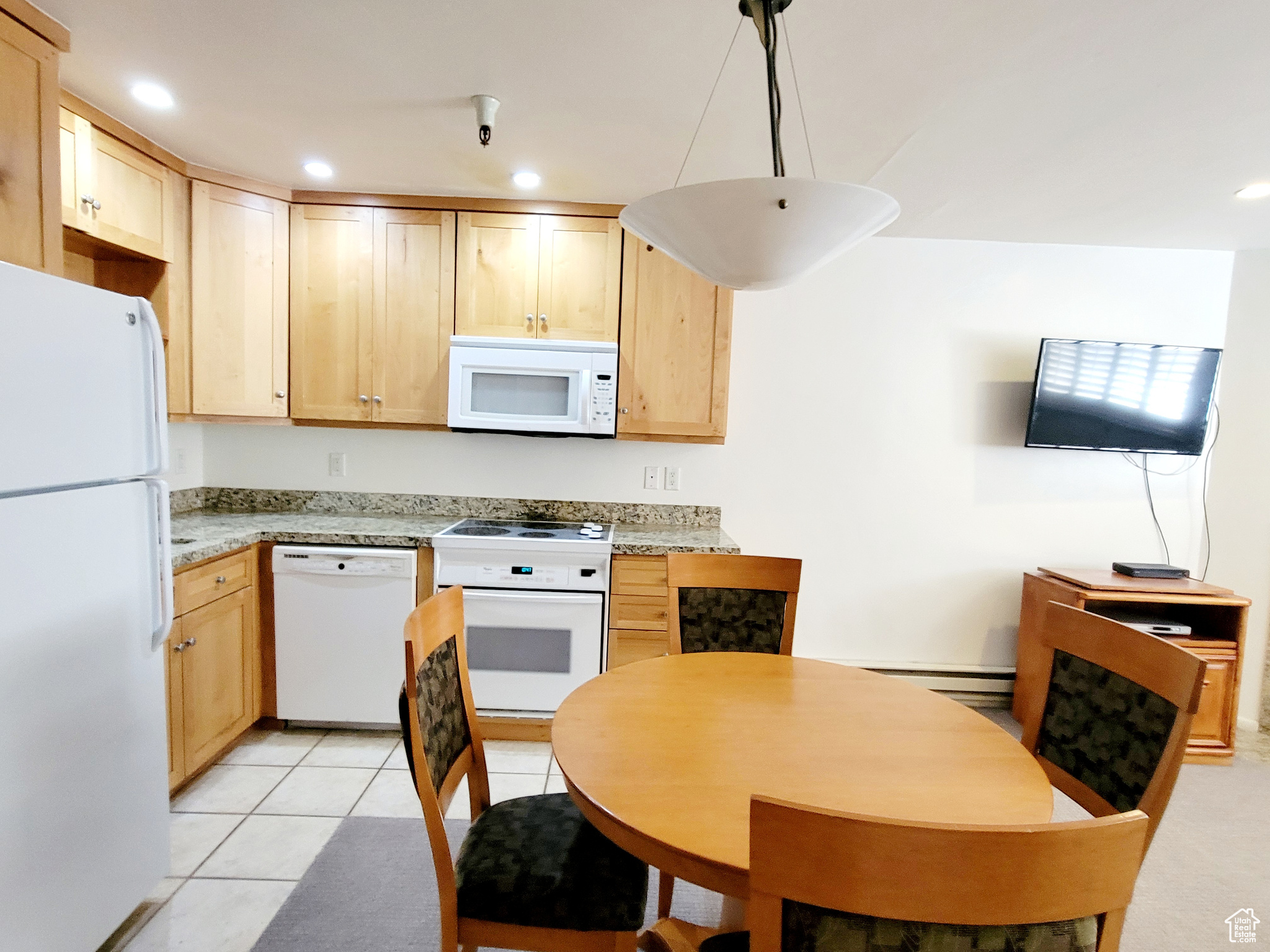 CARRIAGE HOUSE - Residential