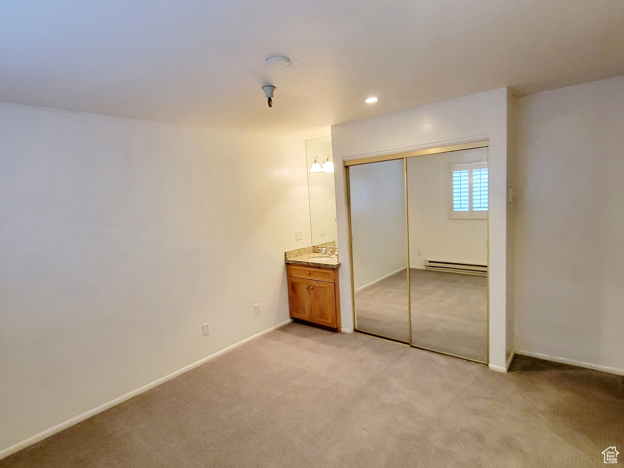 CARRIAGE HOUSE - Residential