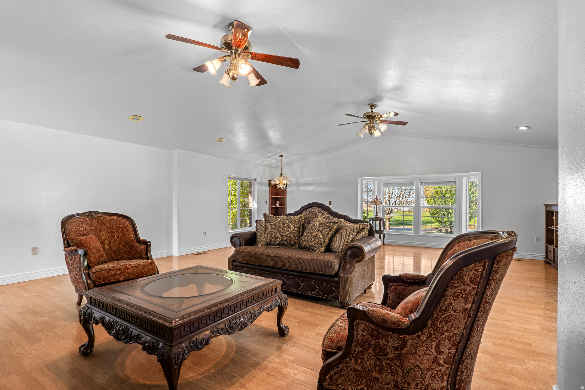 WASHBURN - Residential