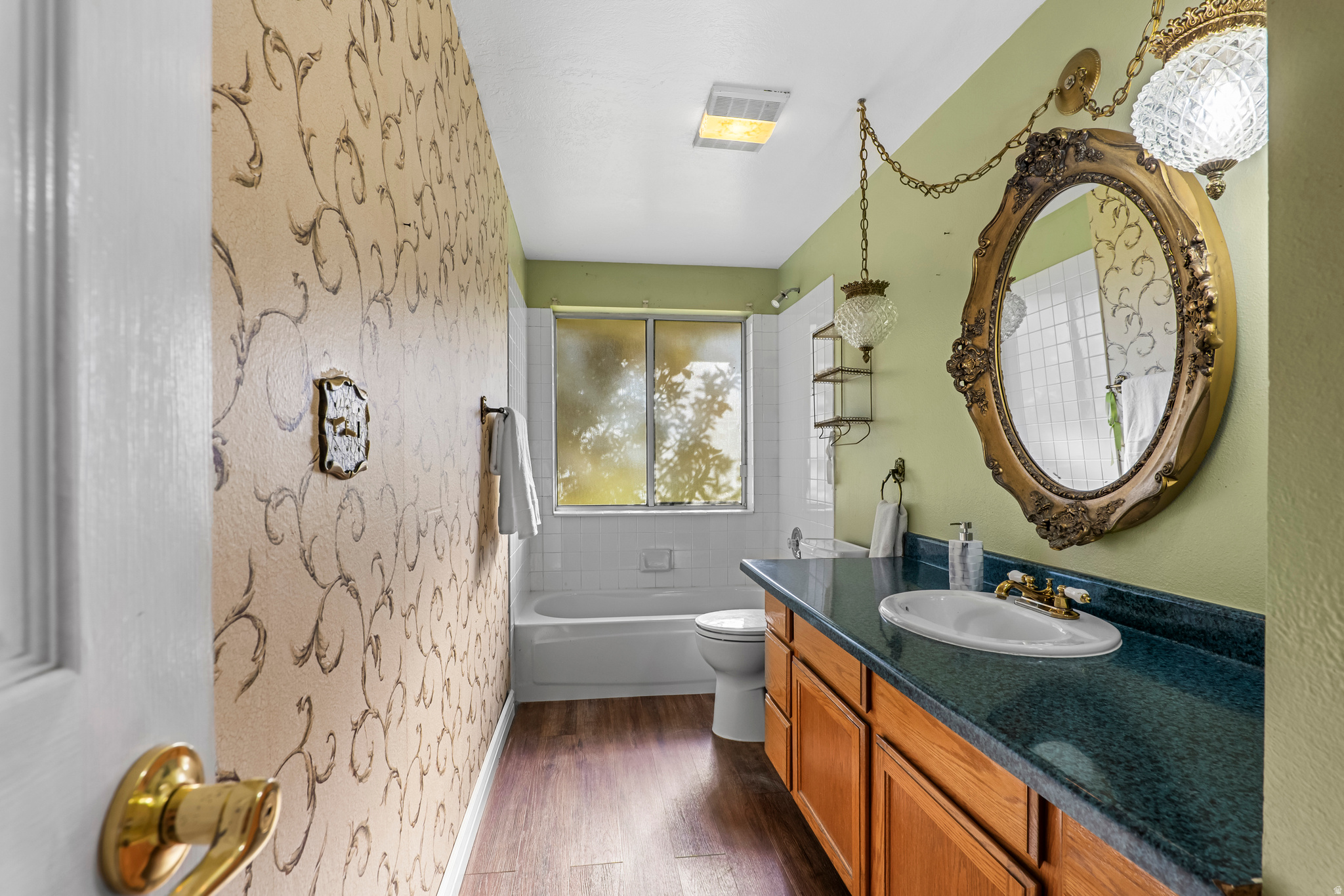 WASHBURN - Residential