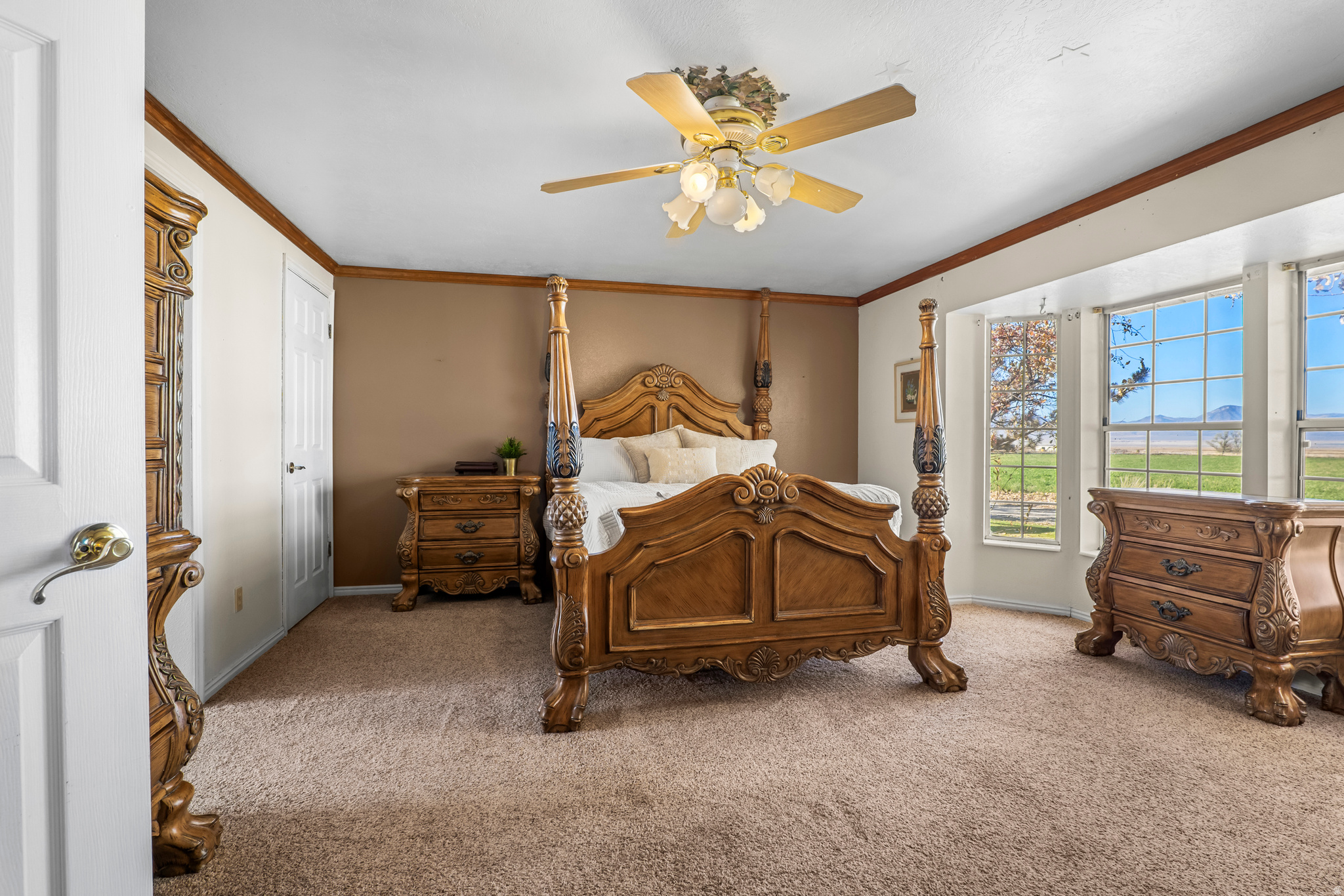 WASHBURN - Residential