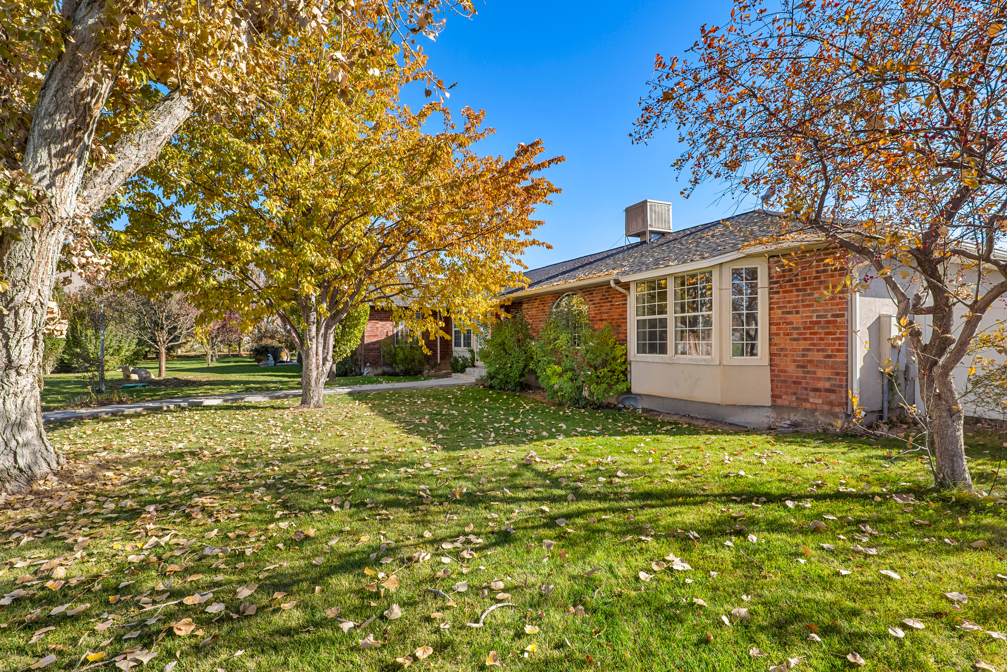 WASHBURN - Residential