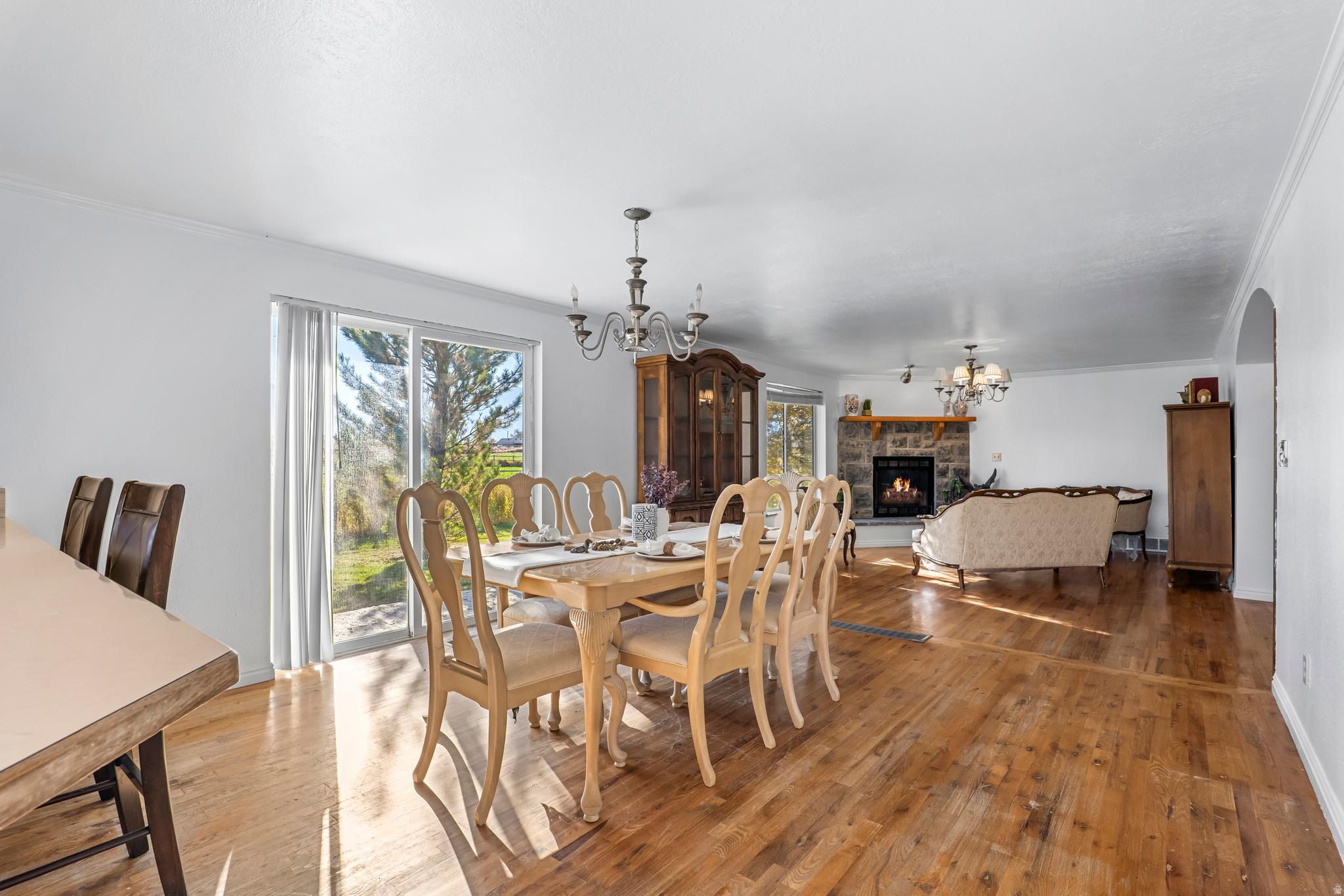 WASHBURN - Residential