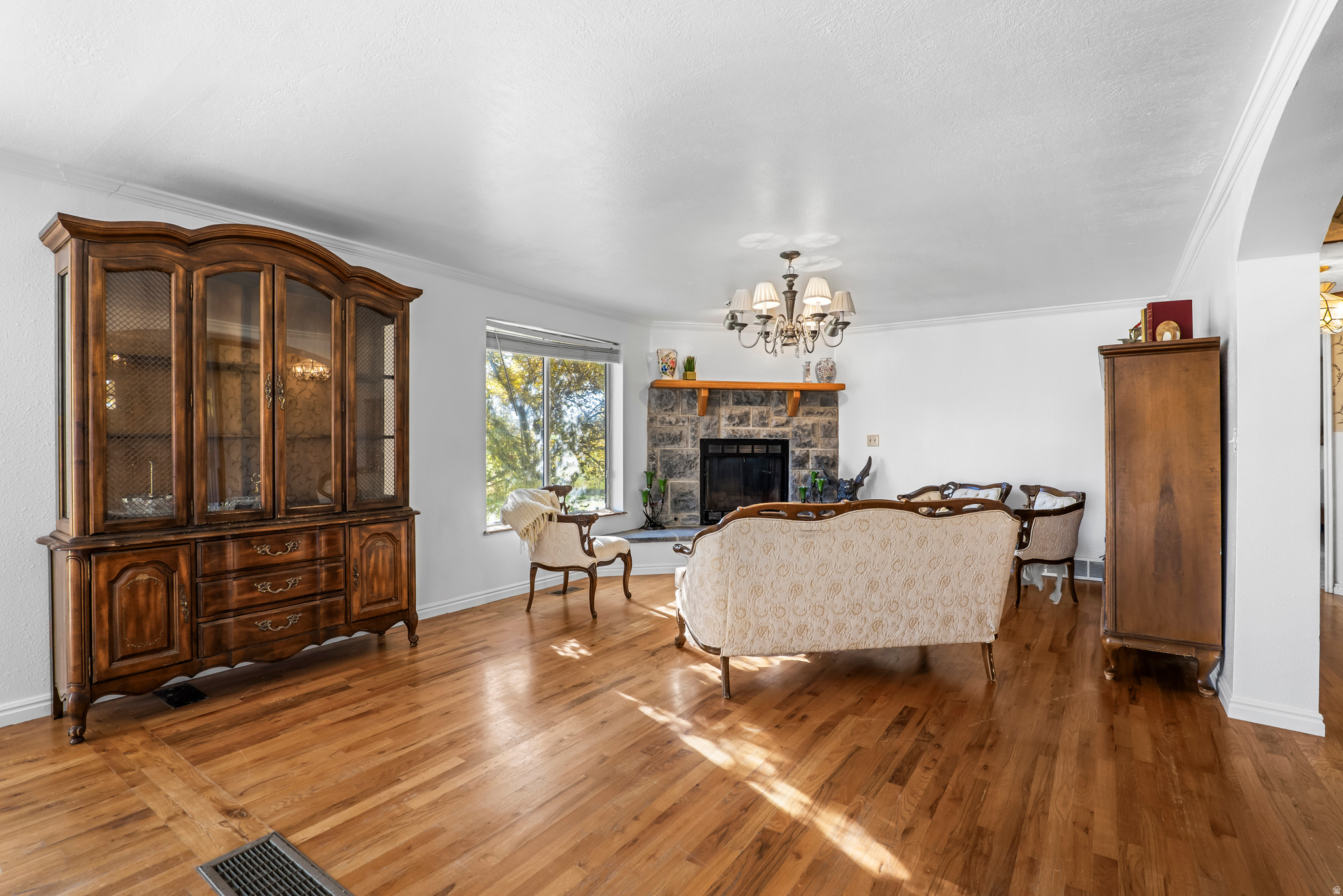 WASHBURN - Residential