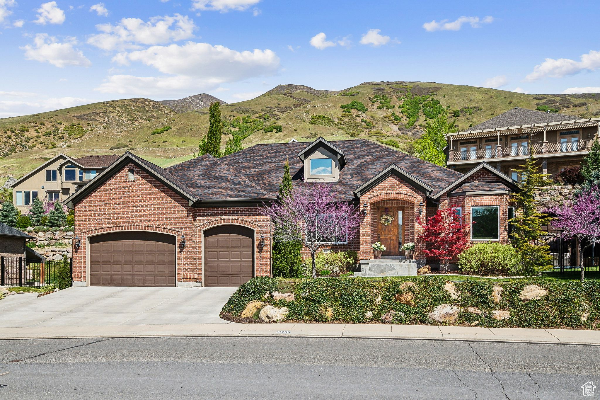 STEEPLECHASE - Residential