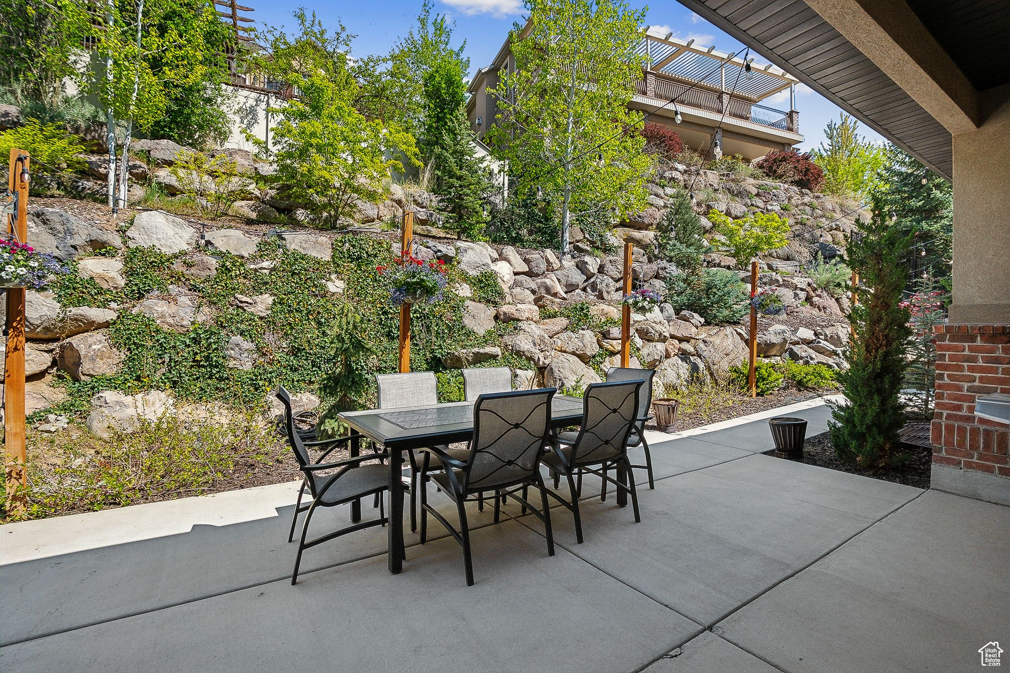 STEEPLECHASE - Residential
