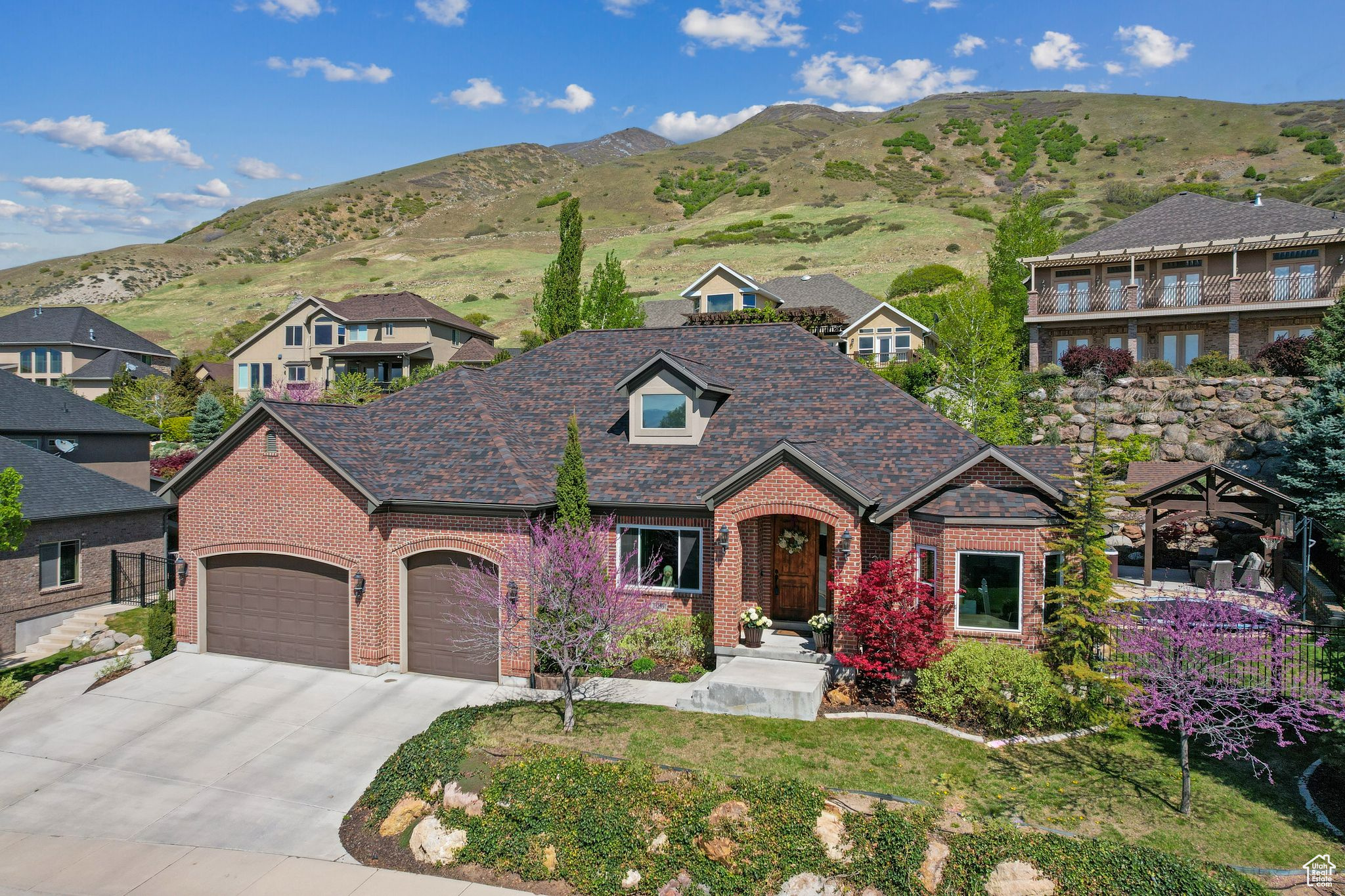 STEEPLECHASE - Residential