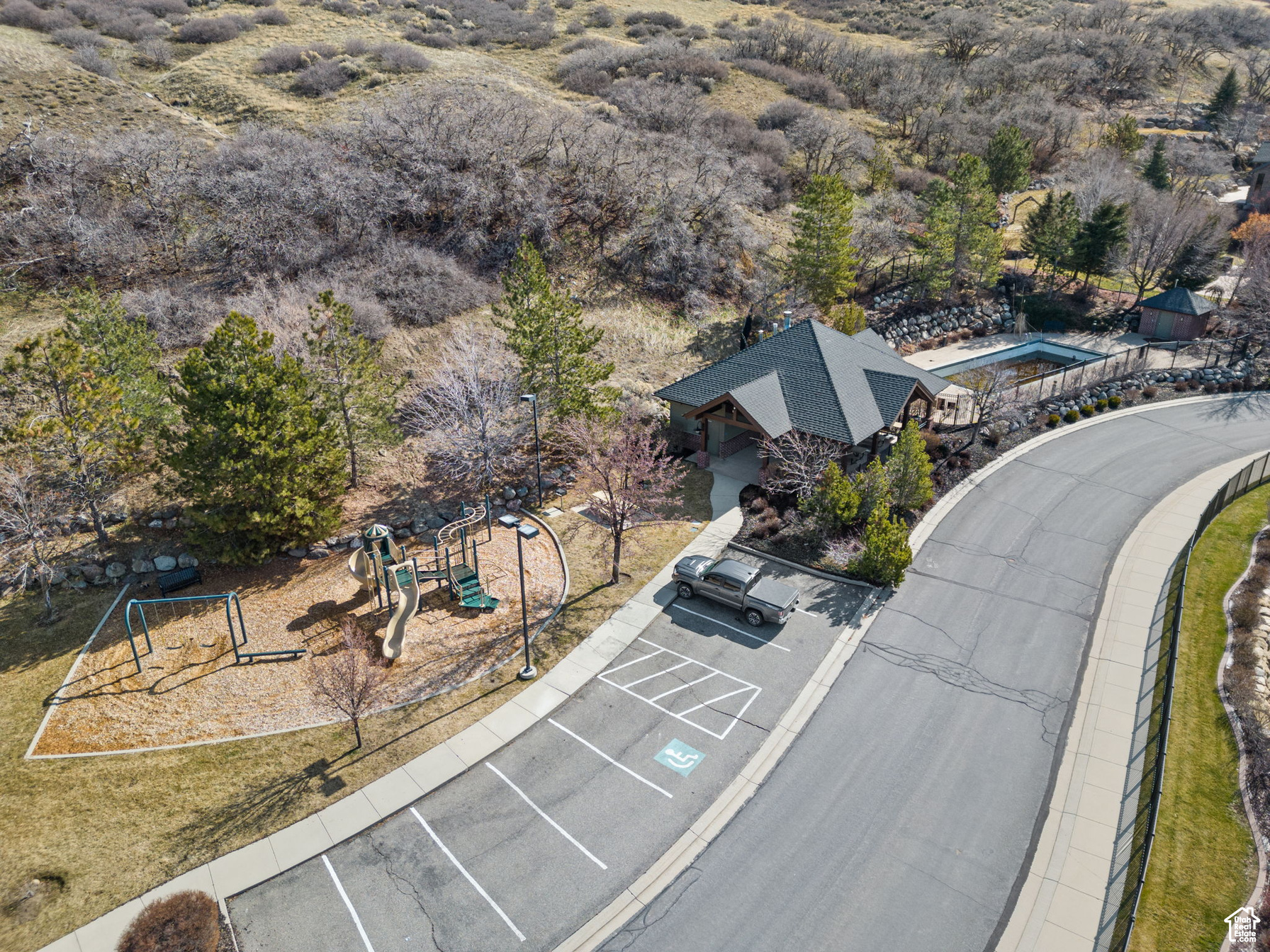 STEEPLECHASE - Residential