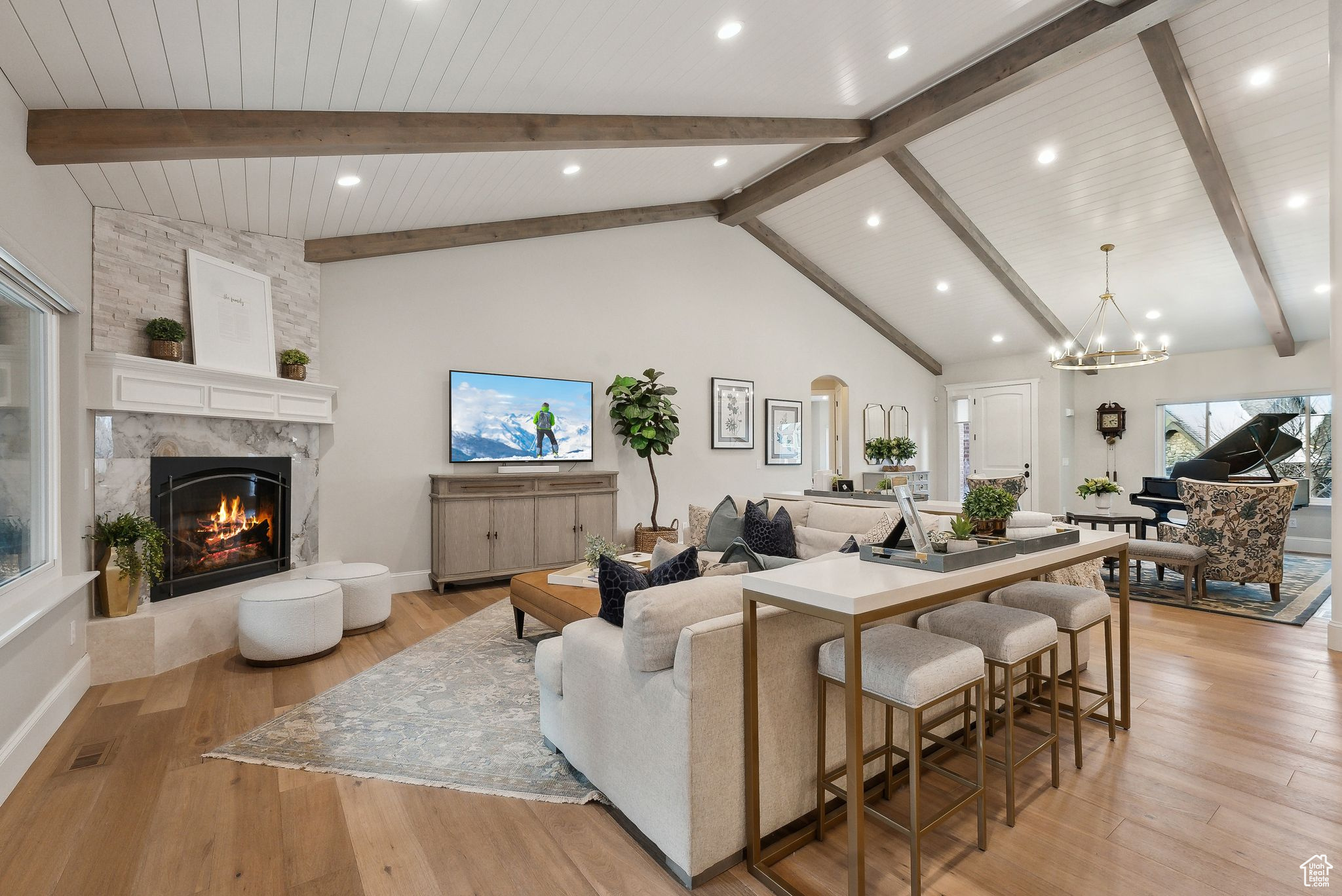 STEEPLECHASE - Residential