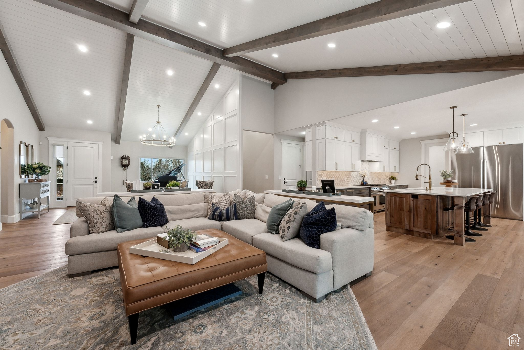 STEEPLECHASE - Residential