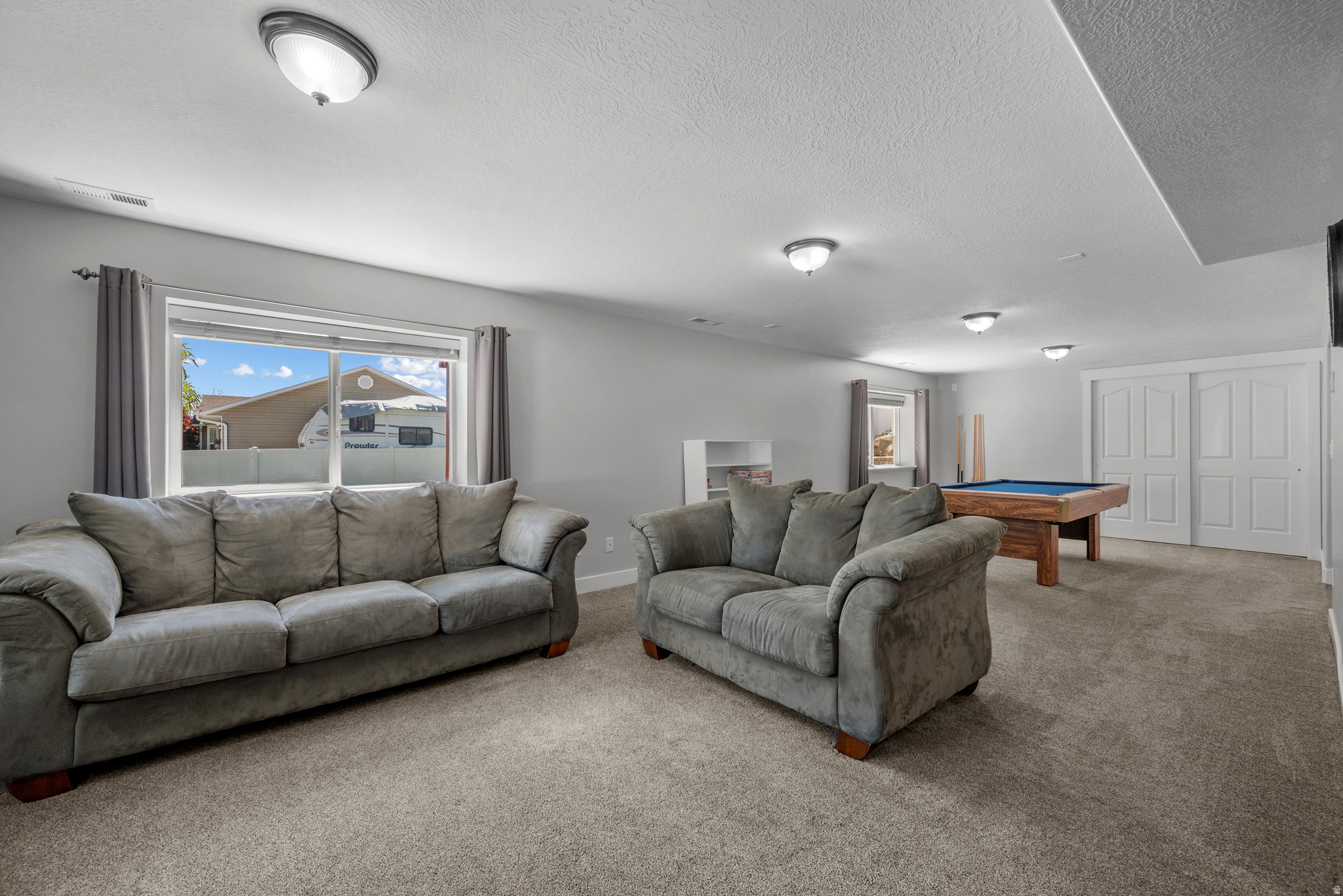 THE FOOTHILLS - Residential