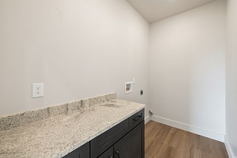 Tiny photo for 547 N HAVEN DR, Mapleton, UT 84664 (MLS # 2130658)