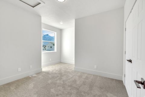 Tiny photo for 547 N HAVEN DR, Mapleton, UT 84664 (MLS # 2130658)