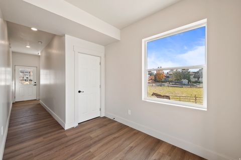 Tiny photo for 547 N HAVEN DR, Mapleton, UT 84664 (MLS # 2130658)