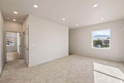 Tiny photo for 547 N HAVEN DR, Mapleton, UT 84664 (MLS # 2130658)