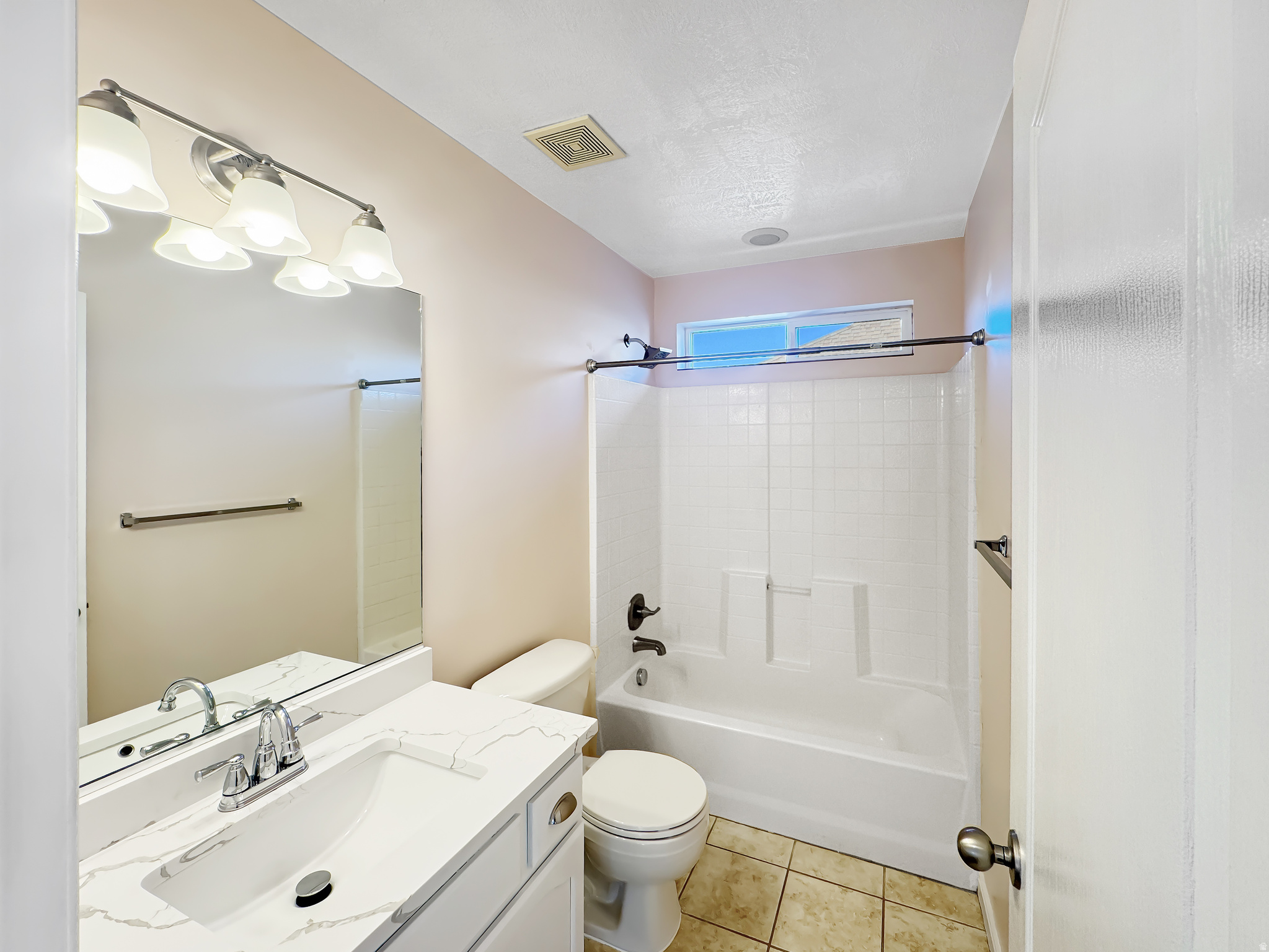 VILLAGE - Residential