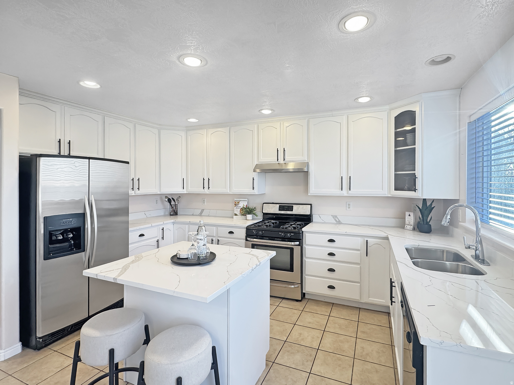 VILLAGE - Residential