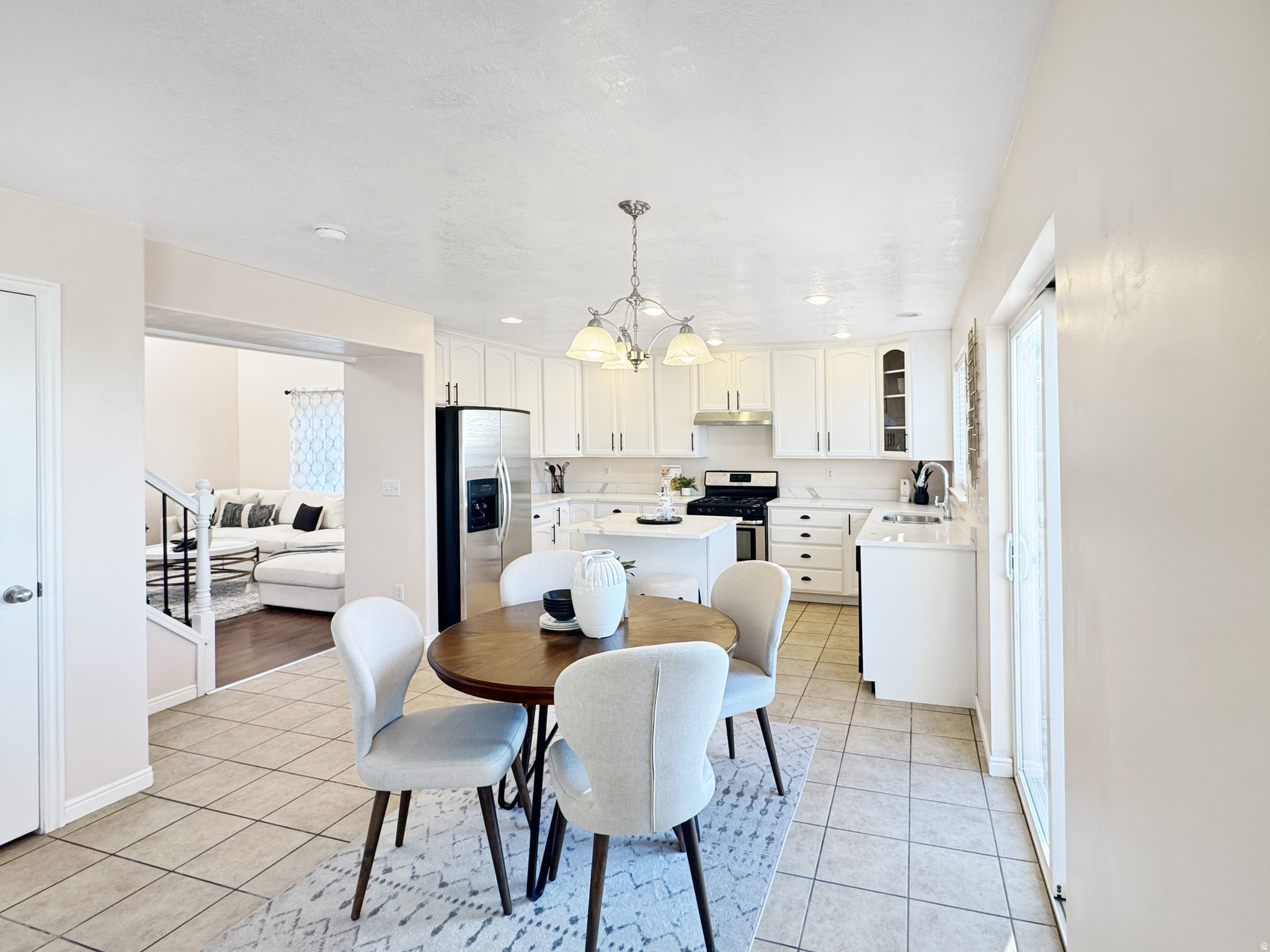 VILLAGE - Residential