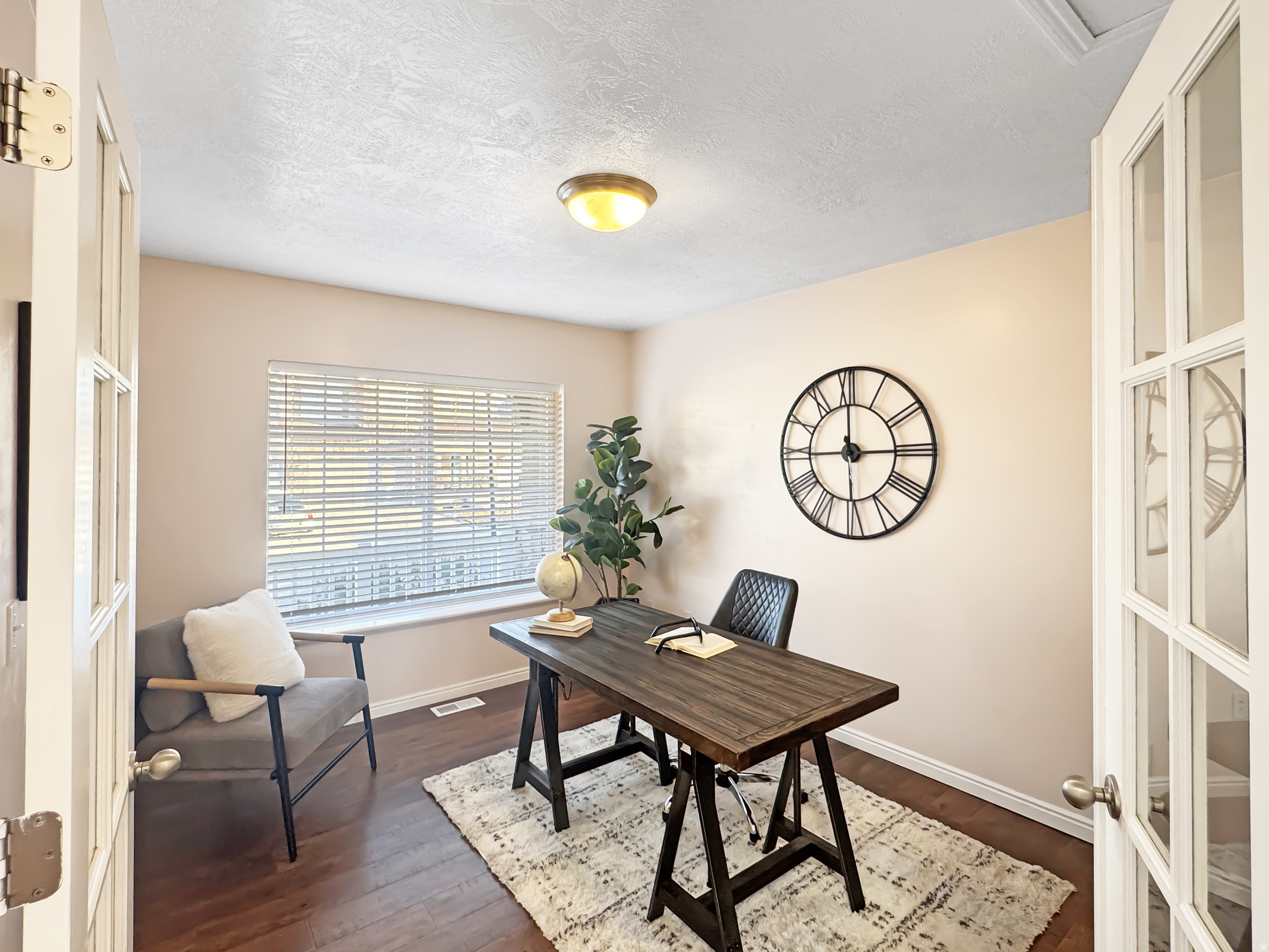 VILLAGE - Residential