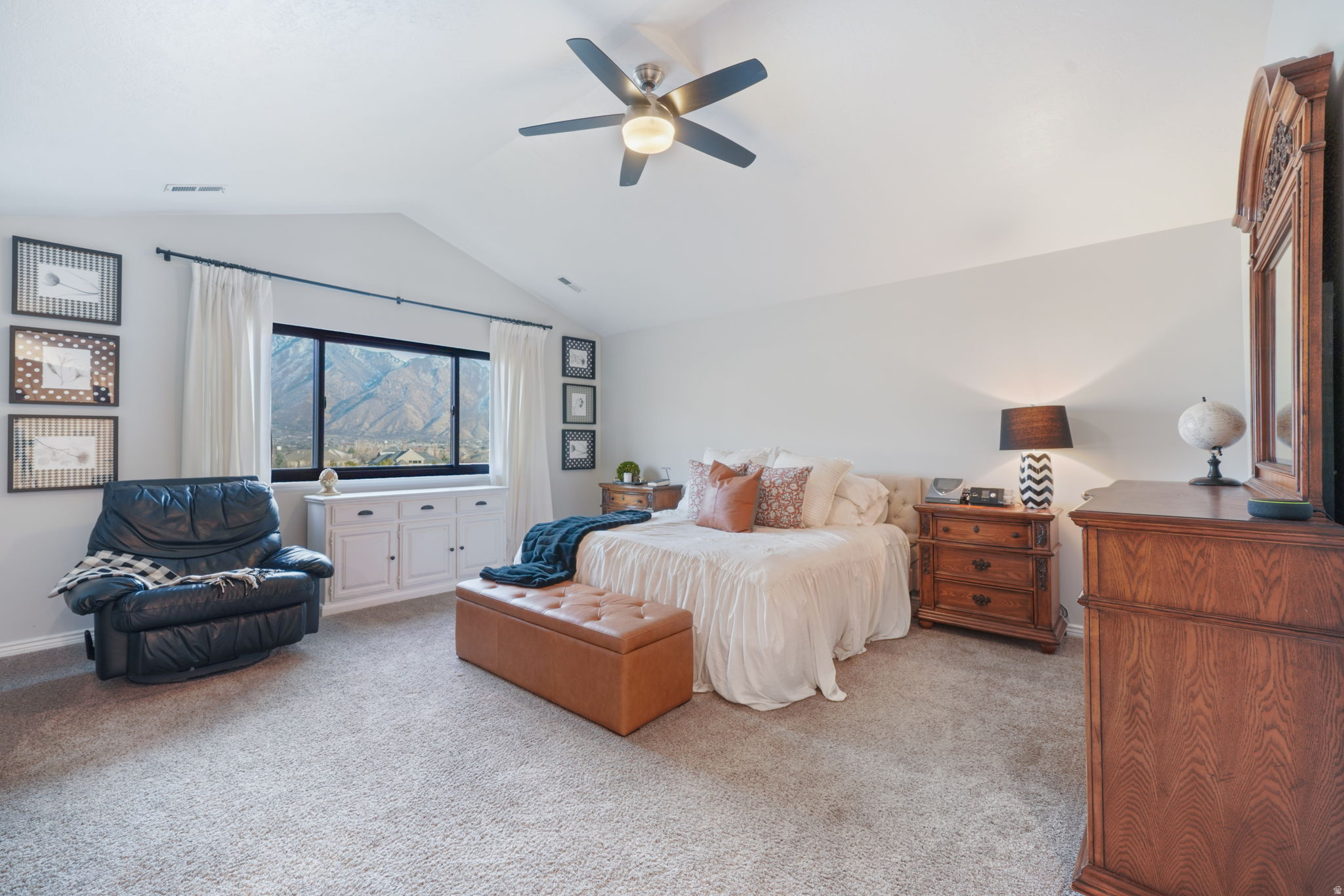 HIGHLAND HILLS - Residential