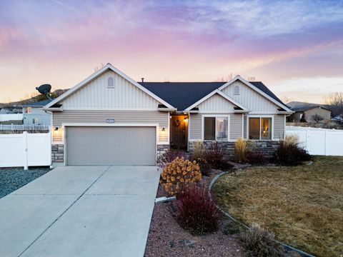 Homes For Sale - 310 S Heritage Dr<br/> Vernal, UT 84078