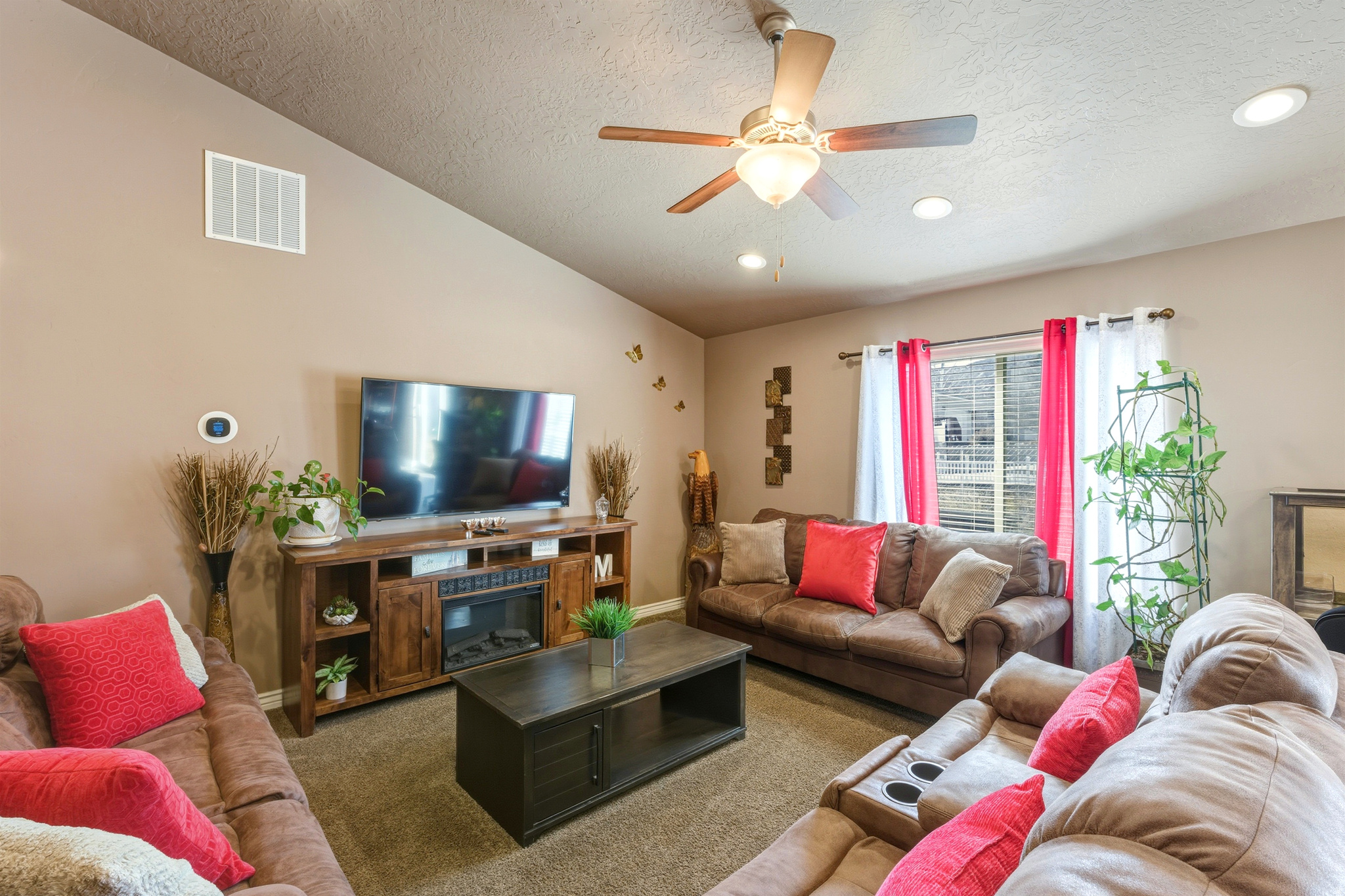 MAYFAIR MEADOWS - Residential