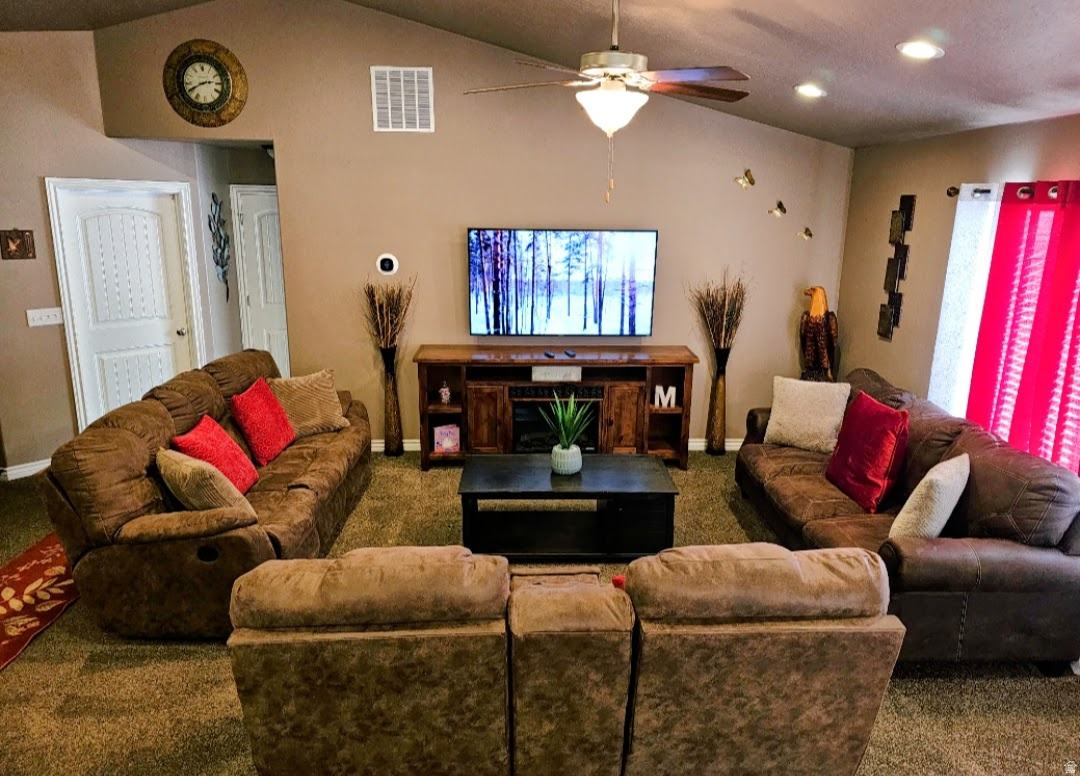 MAYFAIR MEADOWS - Residential