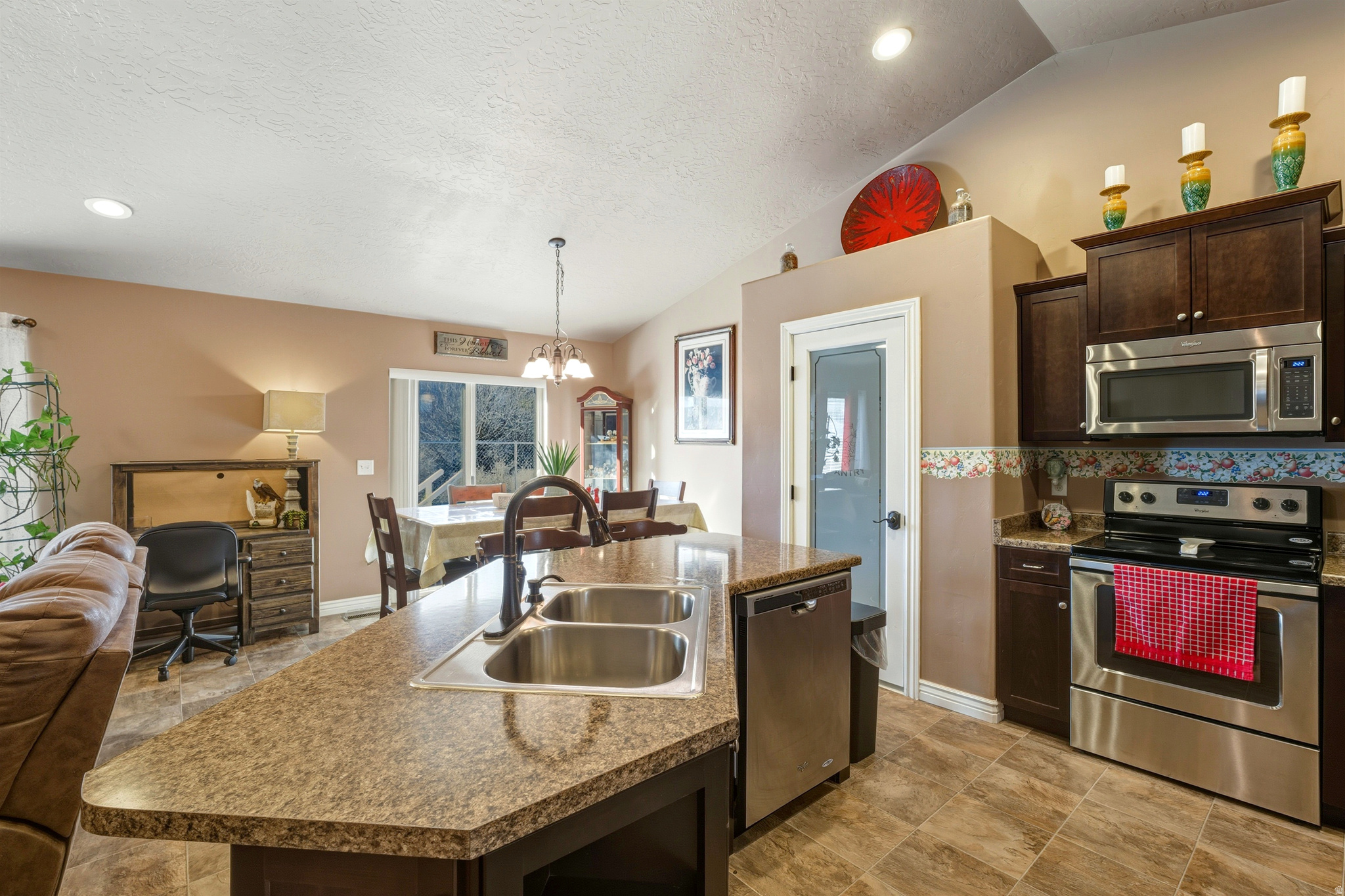 MAYFAIR MEADOWS - Residential