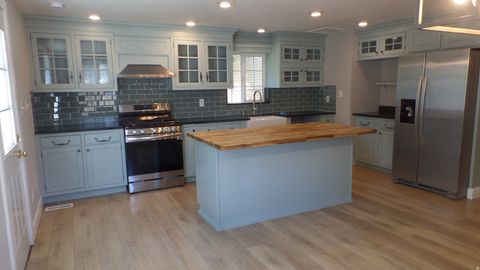 Tiny photo for 388 E 6220 S, Murray, UT 84107 (MLS # 2158538)