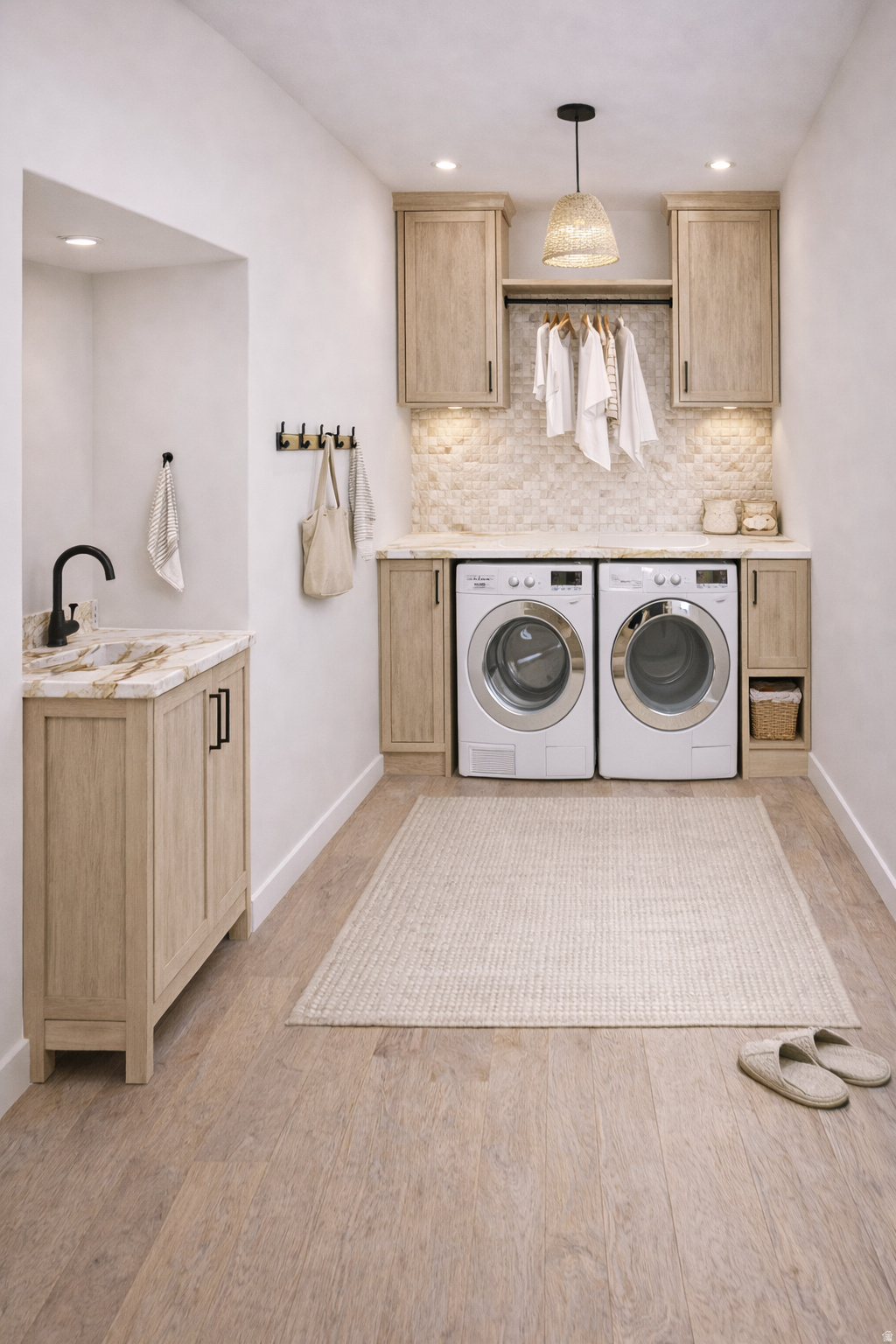 BENLOCH RANCH - Residential