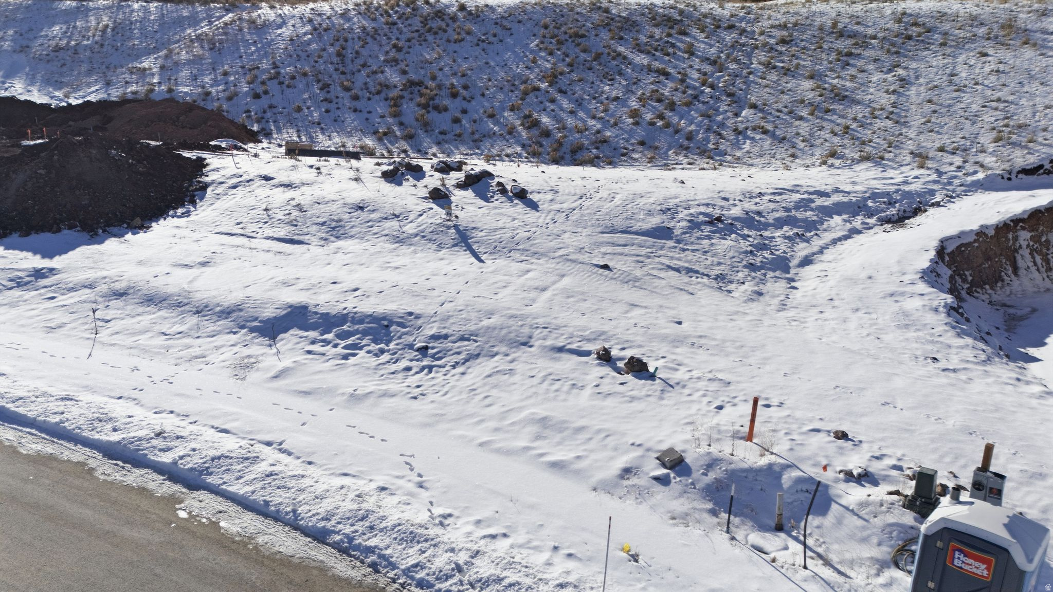 BENLOCH RANCH - Residential