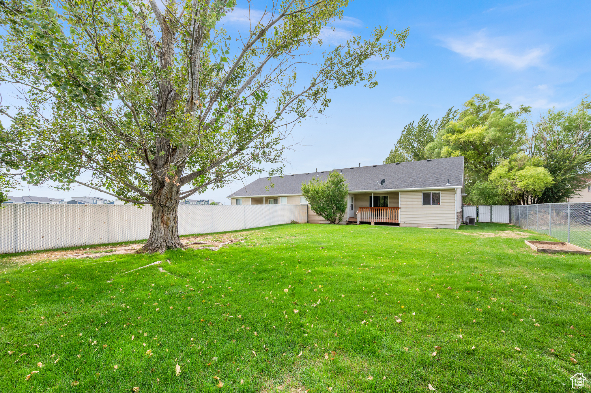 SHEPARD COVE - Residential