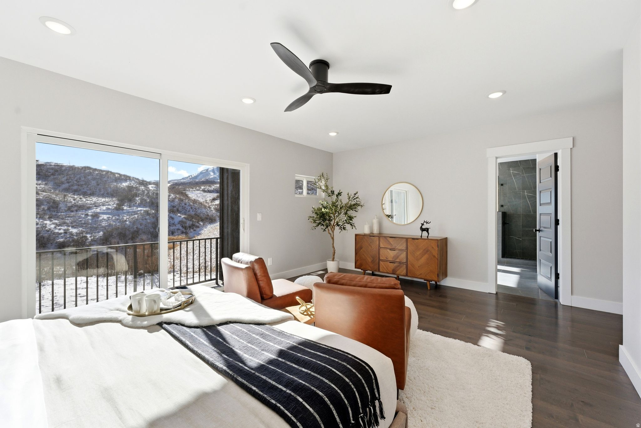 SAGE HEN - Residential