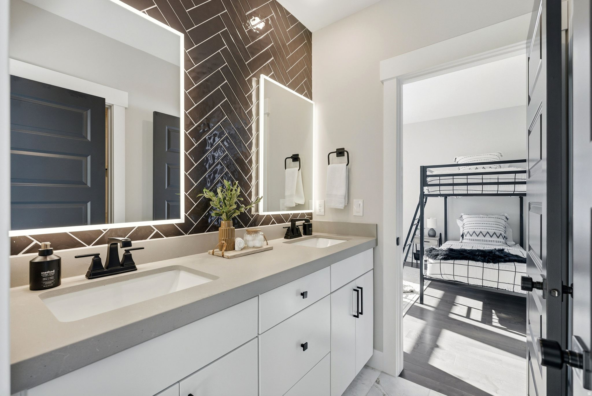 SAGE HEN - Residential