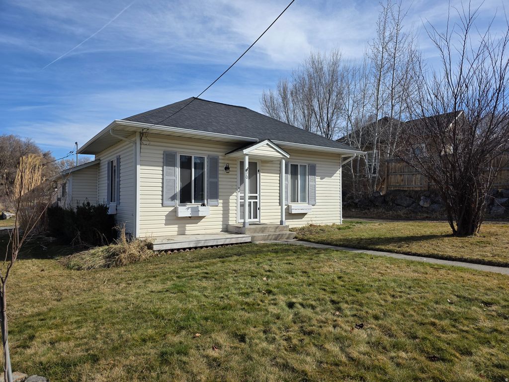 Photo of 70 N CENTER Ctr, Hyrum, UT 84319 (MLS # 2140070)