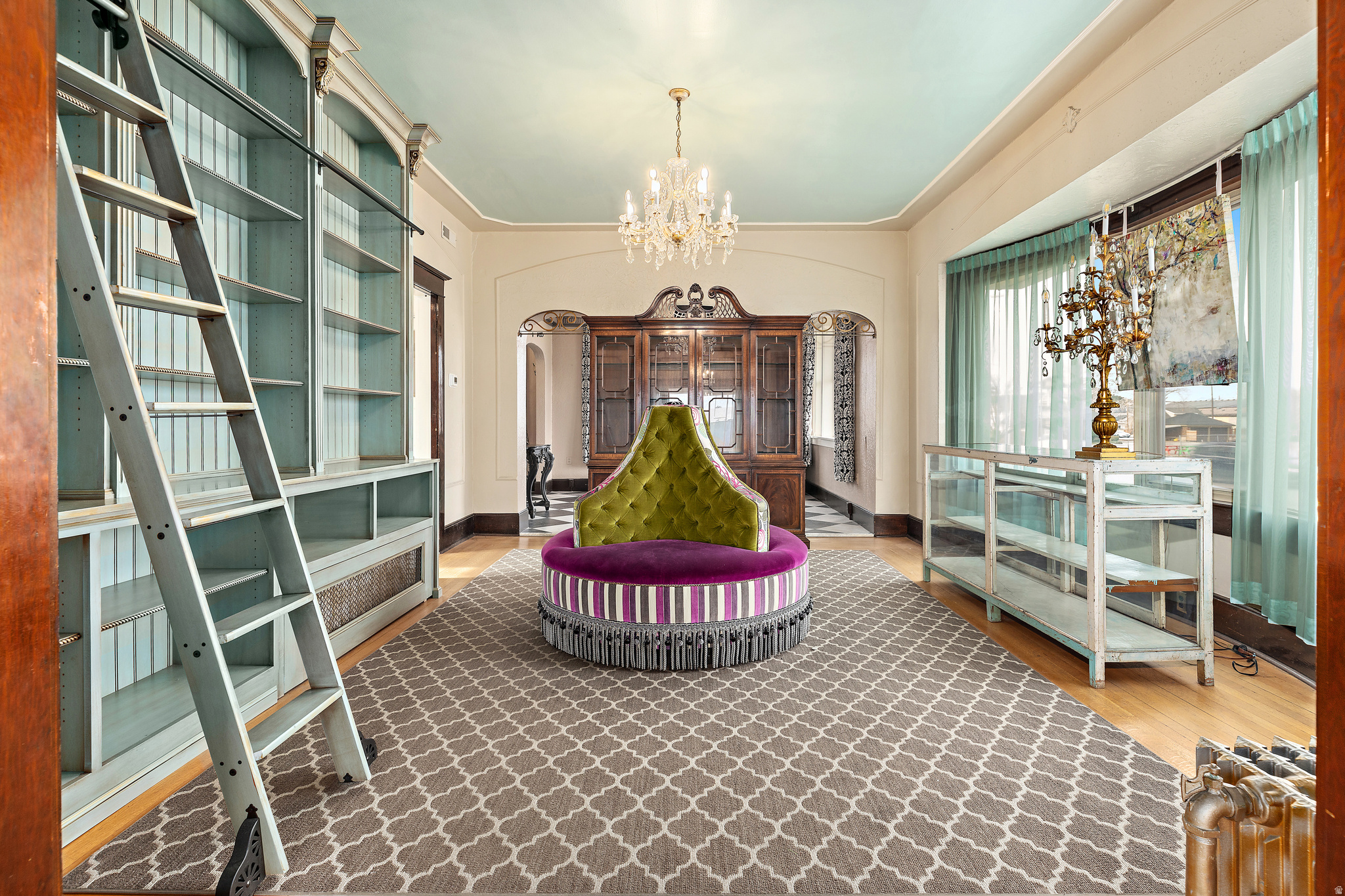 CUSHING - Commercial Sale