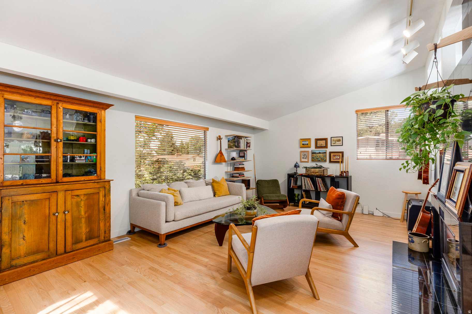 SHERWOOD HILLS #1 - Residential