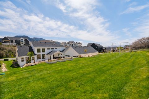 Tiny photo for 179 E TWIN HOLLOW DR #19, Mapleton, UT 84664 (MLS # 2153715)