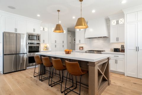 Tiny photo for 179 E TWIN HOLLOW DR #19, Mapleton, UT 84664 (MLS # 2153715)
