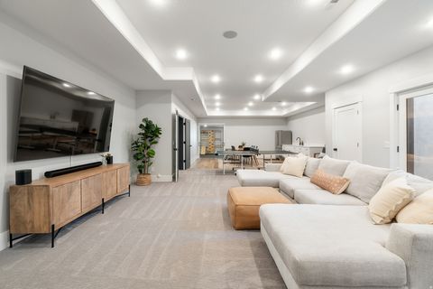 Tiny photo for 179 E TWIN HOLLOW DR #19, Mapleton, UT 84664 (MLS # 2153715)
