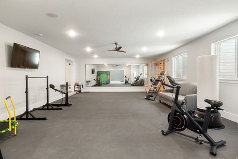 Tiny photo for 179 E TWIN HOLLOW DR #19, Mapleton, UT 84664 (MLS # 2153715)