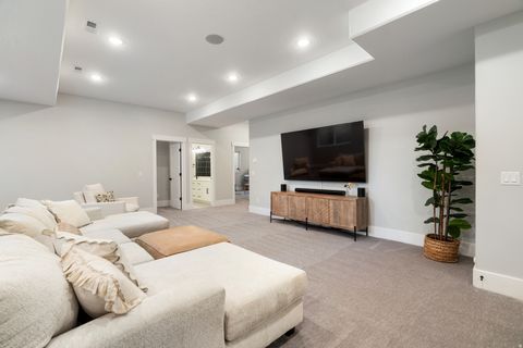 Tiny photo for 179 E TWIN HOLLOW DR #19, Mapleton, UT 84664 (MLS # 2153715)