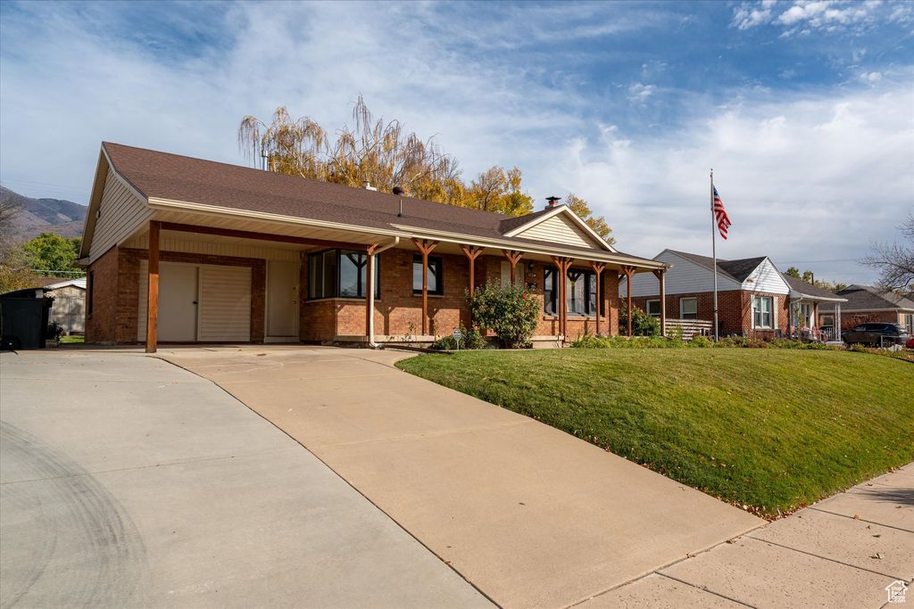 Photo of 422 N 100 E, Kaysville, UT 84037 (MLS # 2119579)
