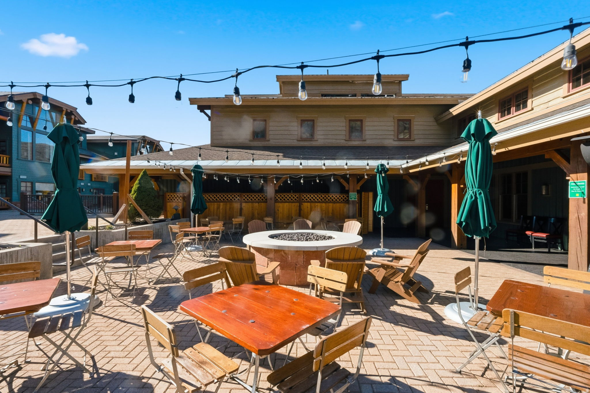 LODGES AT DEER VALLEY - Residential