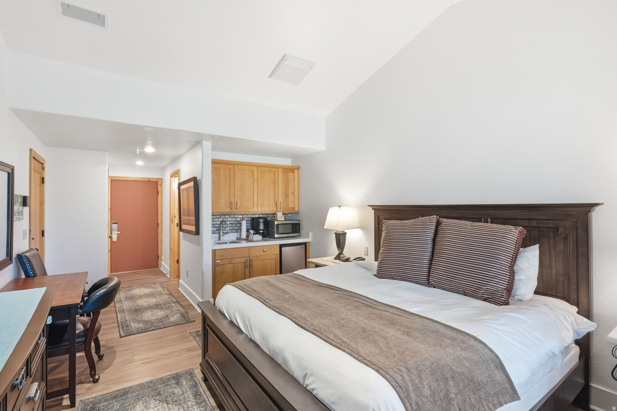 LODGES AT DEER VALLEY - Residential