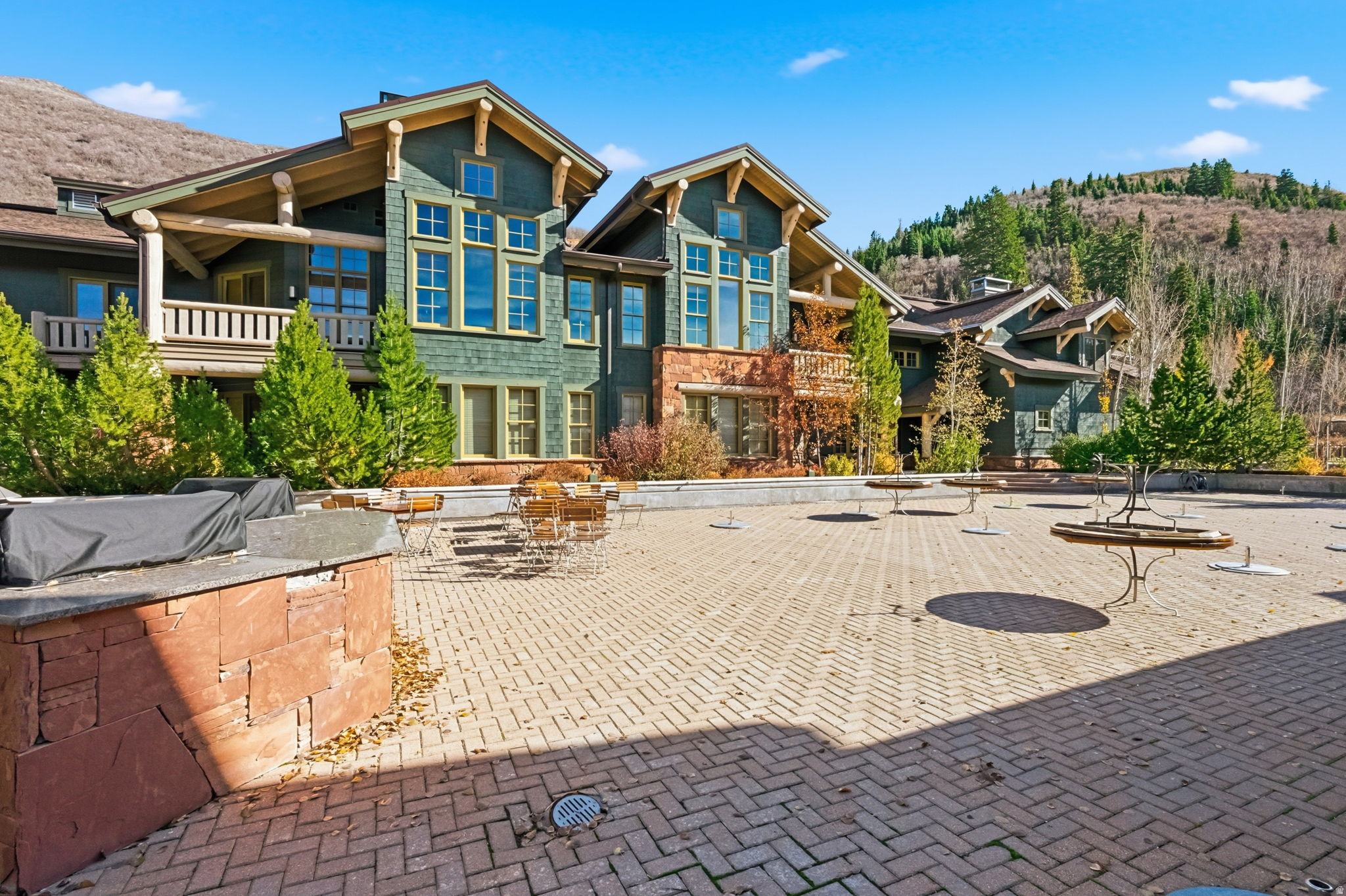 LODGES AT DEER VALLEY - Residential