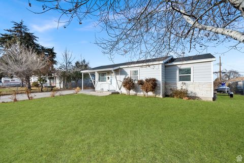 Tiny photo for 4330 W 5215 S, Salt Lake City, UT 84118 (MLS # 2054473)