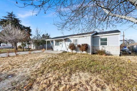 Tiny photo for 4330 W 5215 S, Salt Lake City, UT 84118 (MLS # 2054473)
